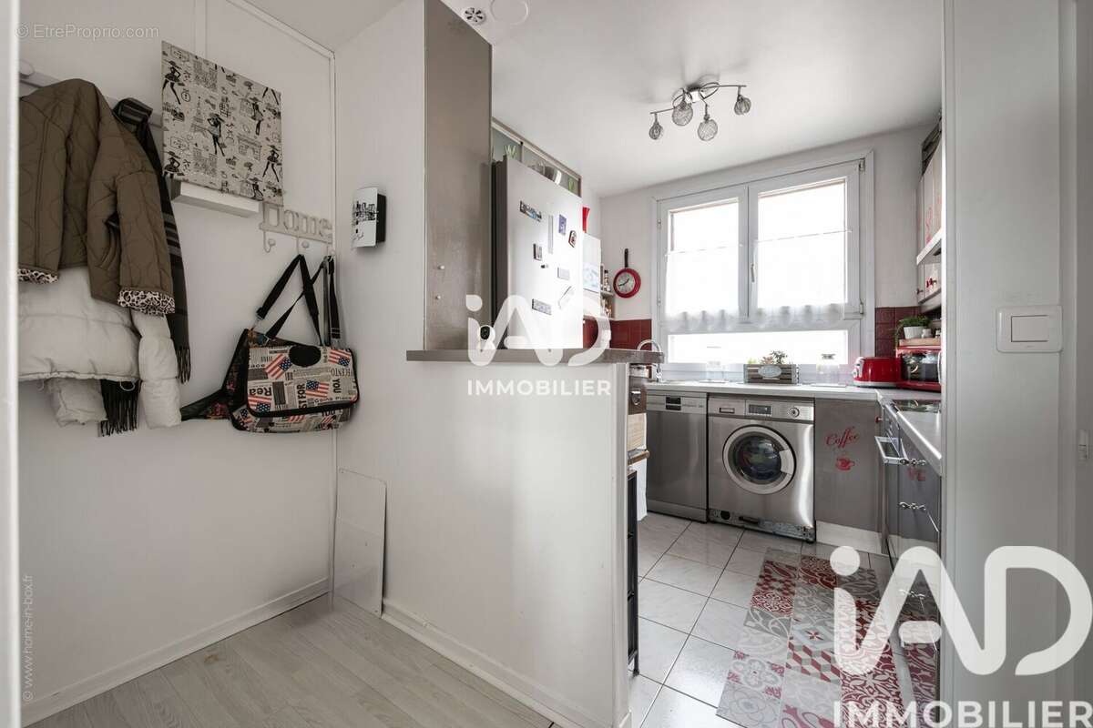 Photo 8 - Appartement à SAINT-MAUR-DES-FOSSES