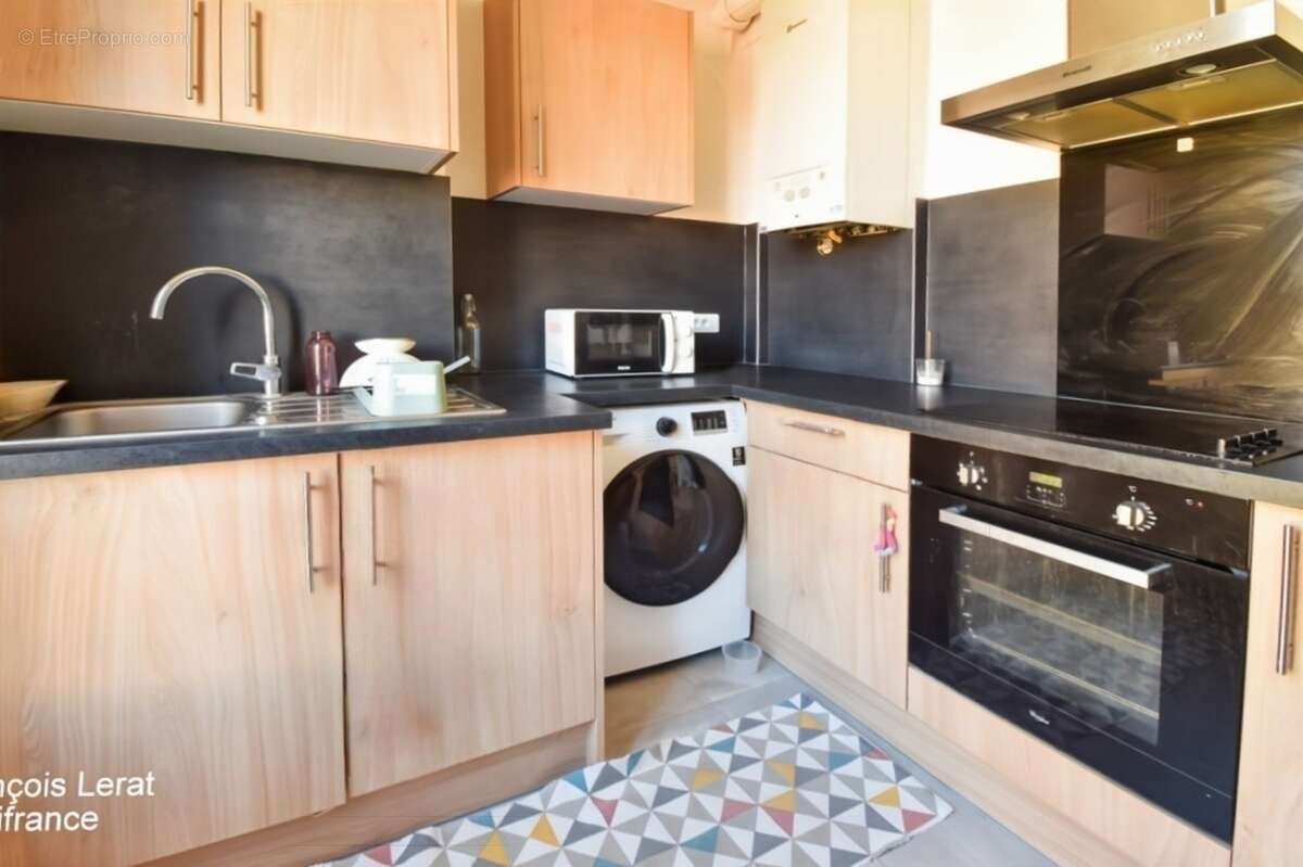 Appartement à vendre rénové 2 pièces ENGHIEN LES BAINS (95) - 45,94 m2 - Proche de la Gare de la barre d'Ormosson - 239 000 € ho - photo 7