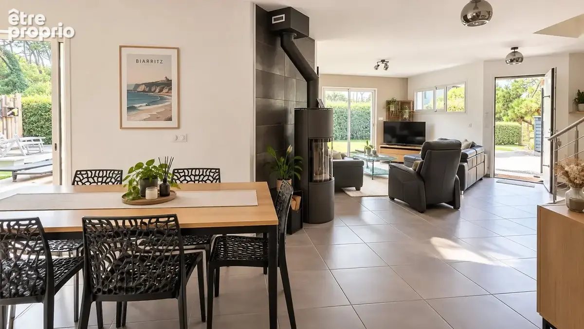 CAPBRETON  Maison 7 pièces de 150 m²  Plage et centre-ville à pied - photo 12