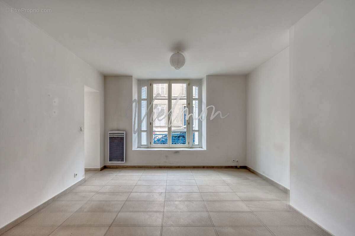 Appartement à VERSAILLES