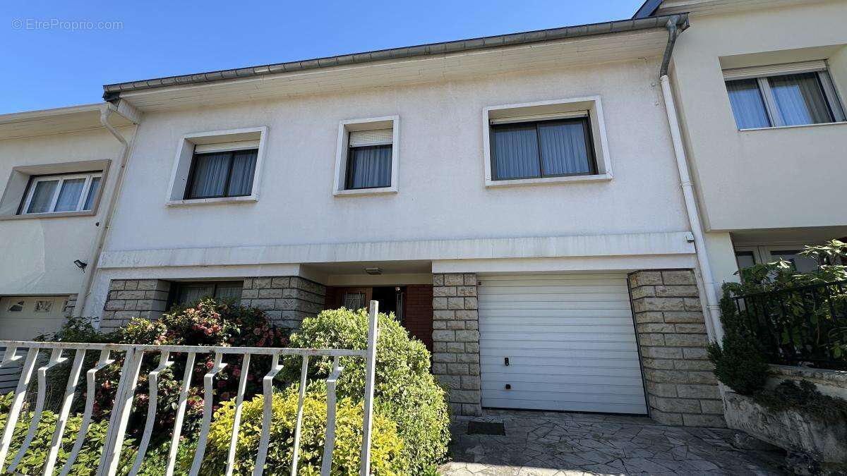 Maison à VILLERS-LES-NANCY