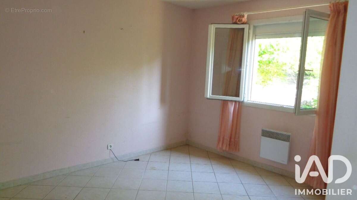 Maison 84 m² à Florensac  - photo 8