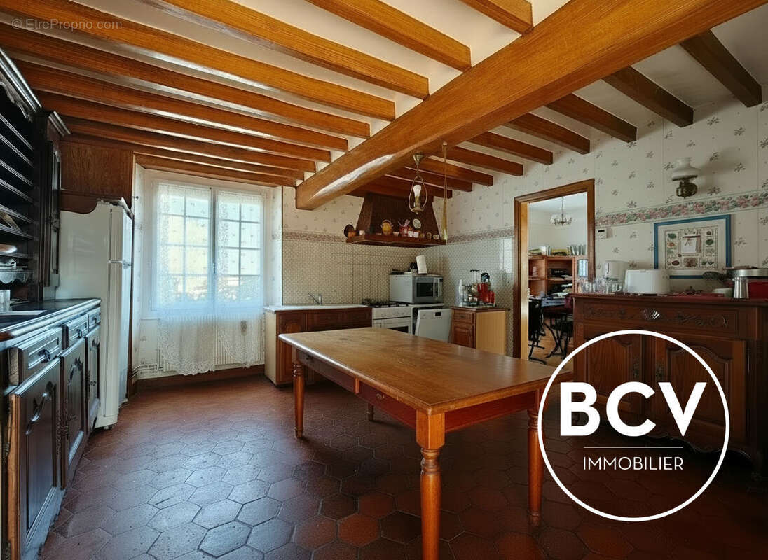 Maison 6 pièce(s) 145 m2 - photo 3