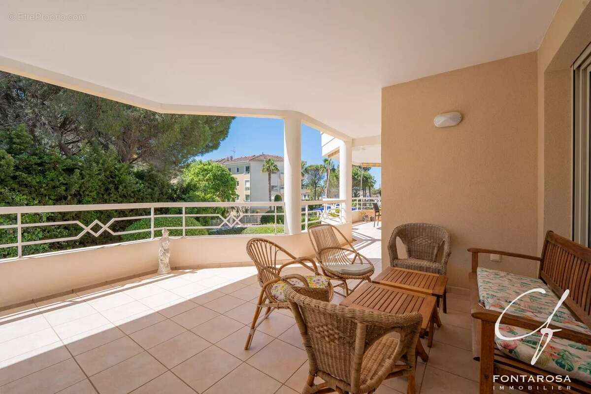 Appartement à SAINT-RAPHAEL