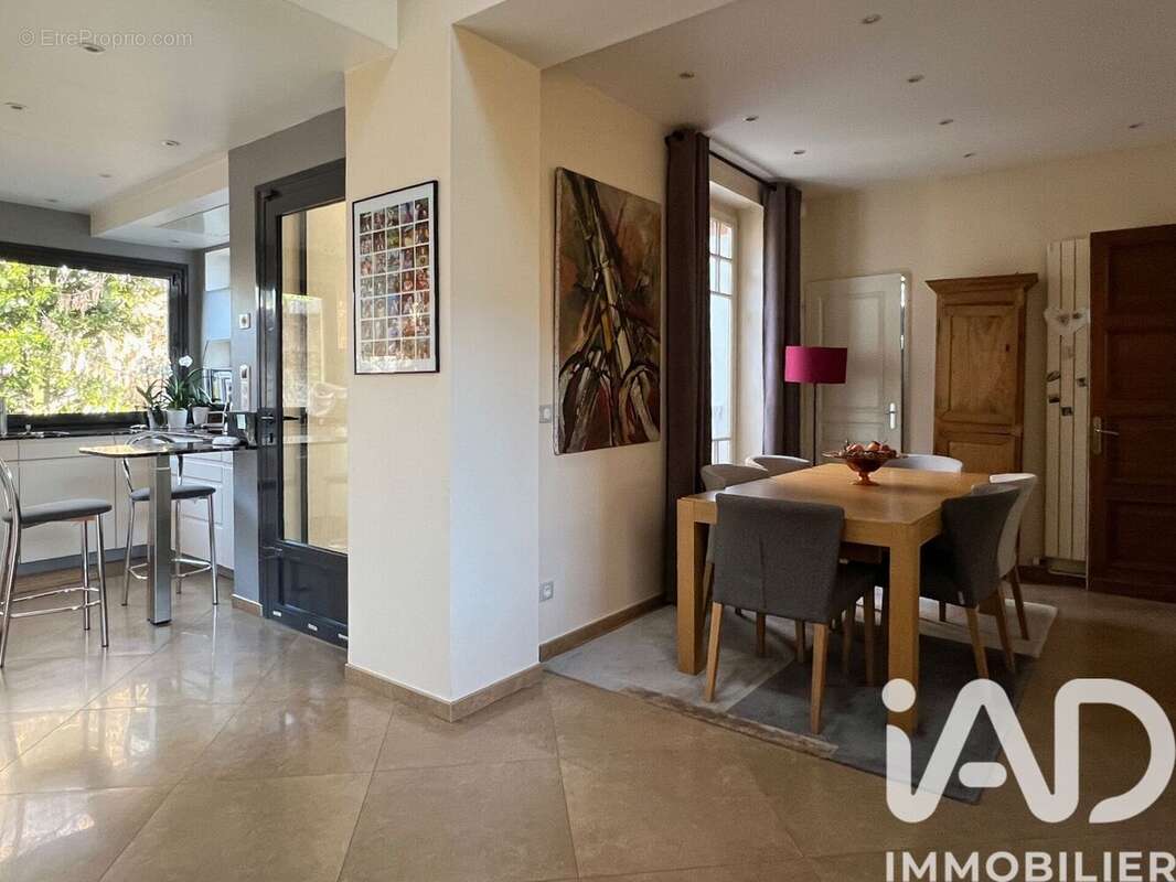 Photo 4 - Maison à EPINAY-SUR-ORGE