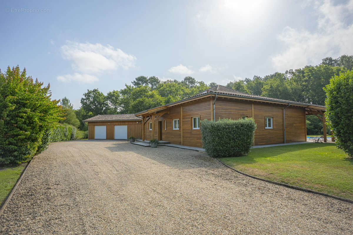 Maison à SANGUINET