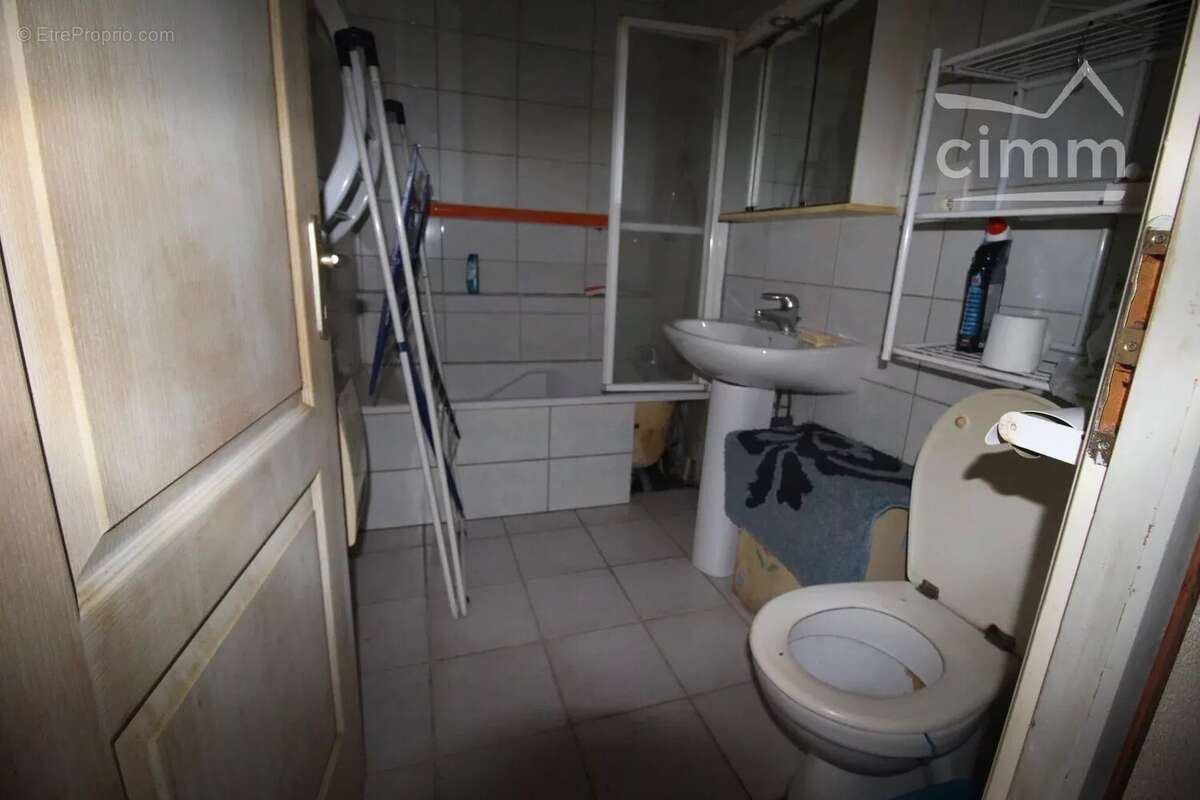 Maison à SAINT-JEAN-DE-PARACOL