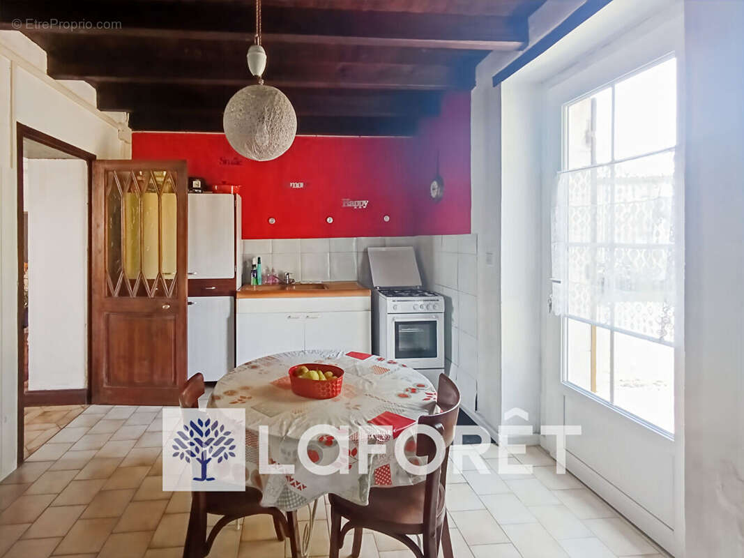 Maison à MAZEROLLES