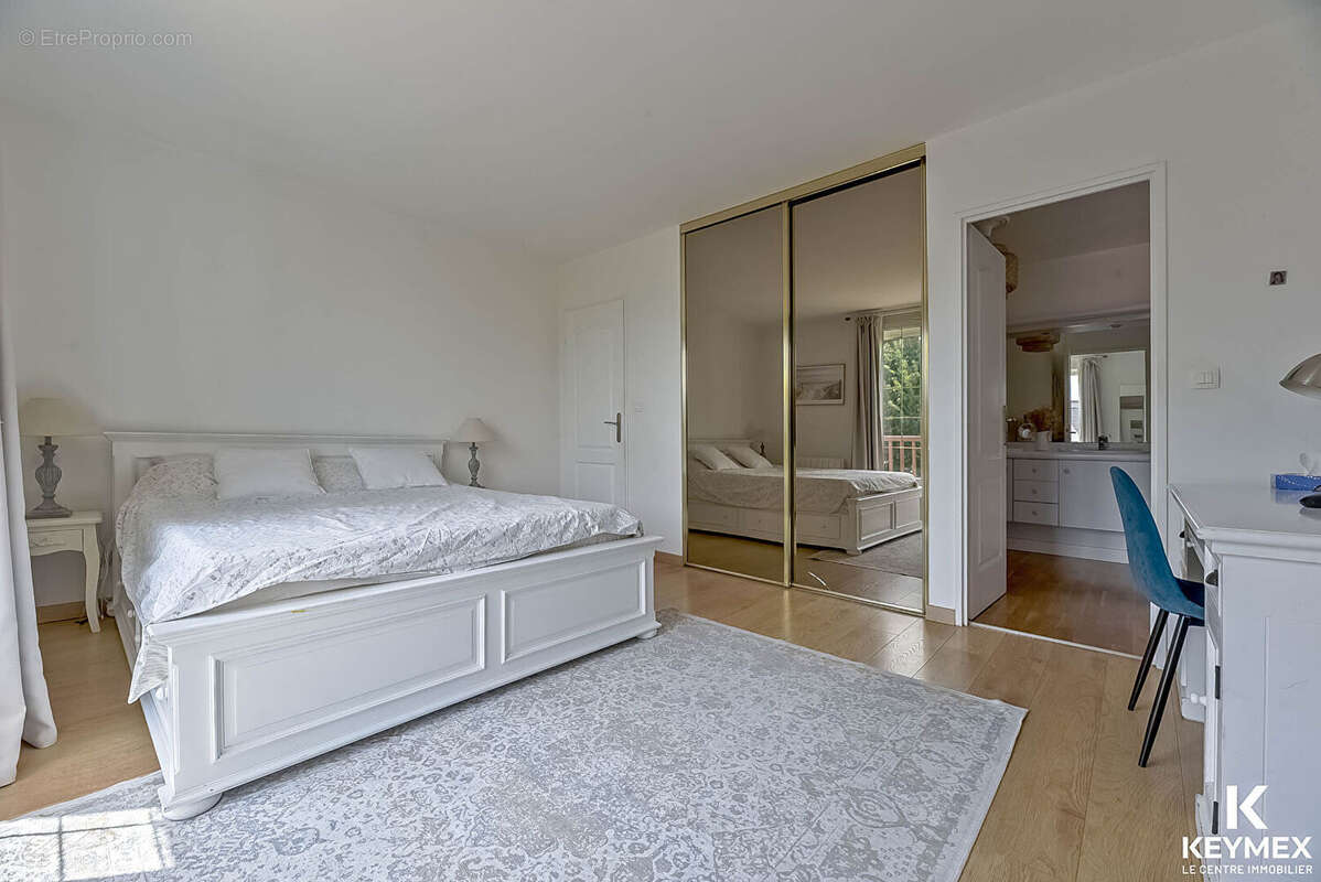 Maison indépendante  familiale Groslay 7 pièces 158 m2 - photo 11