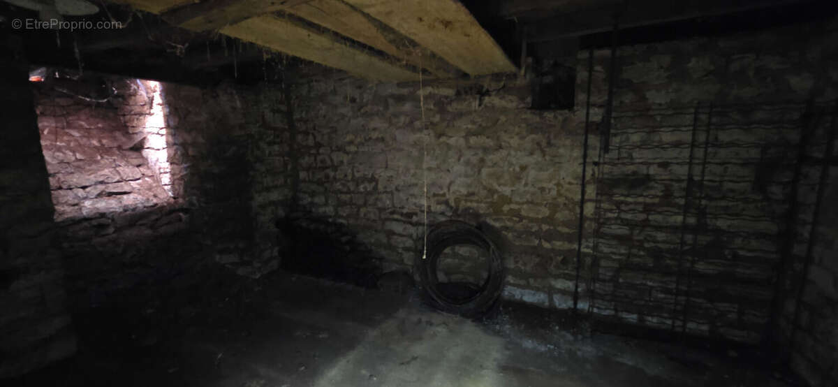 Maison à SAINT-CLAUD