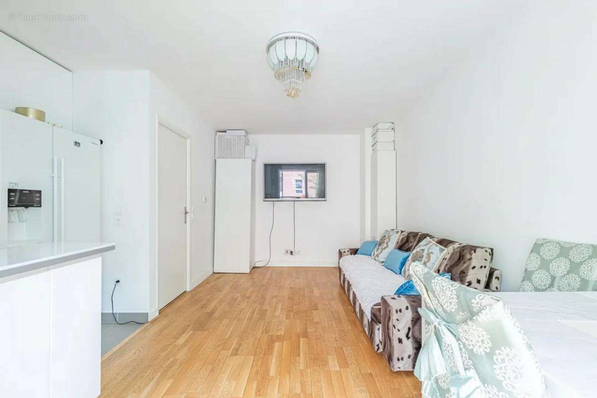 Appartement à VALENTON