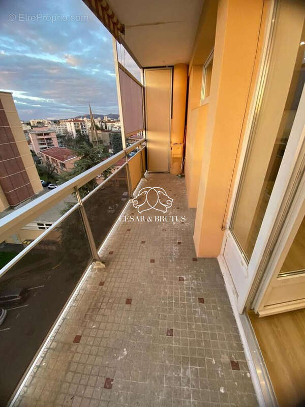 Appartement à SAINTE-FOY-LES-LYON