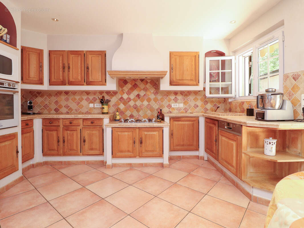 Maison à FAYENCE