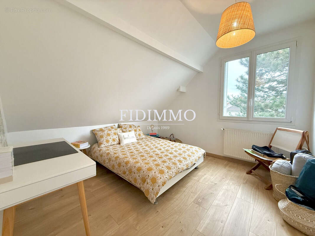 Maison à ORMESSON-SUR-MARNE