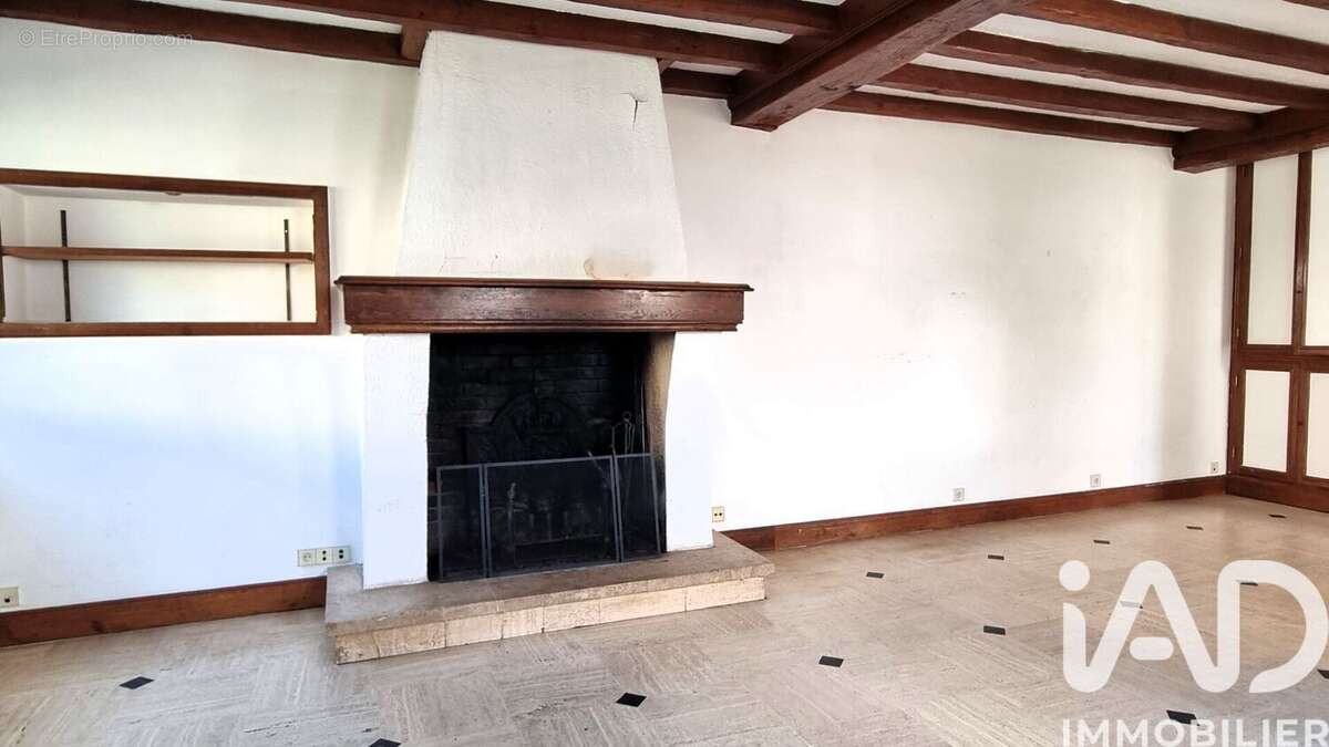 Photo 5 - Maison à SAINT-MAUR-DES-FOSSES