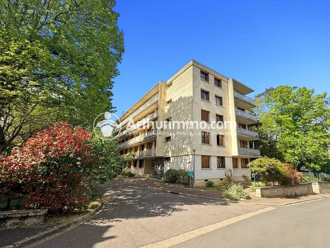 Appartement à RIS-ORANGIS