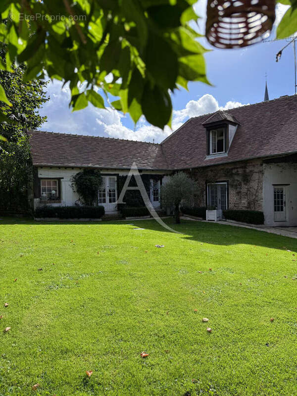 Maison à LAMOTTE-BEUVRON