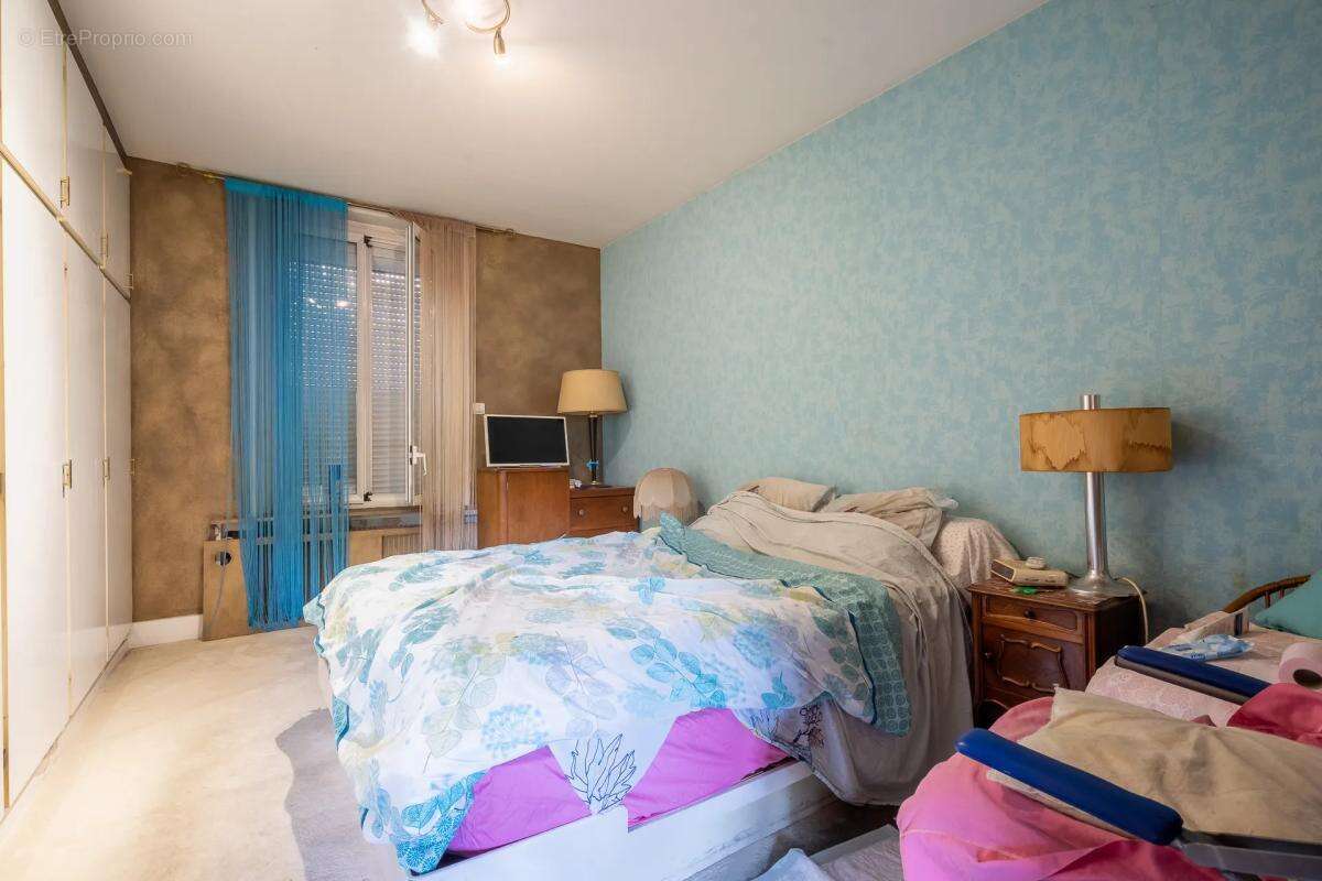 Maison à LE PERREUX-SUR-MARNE