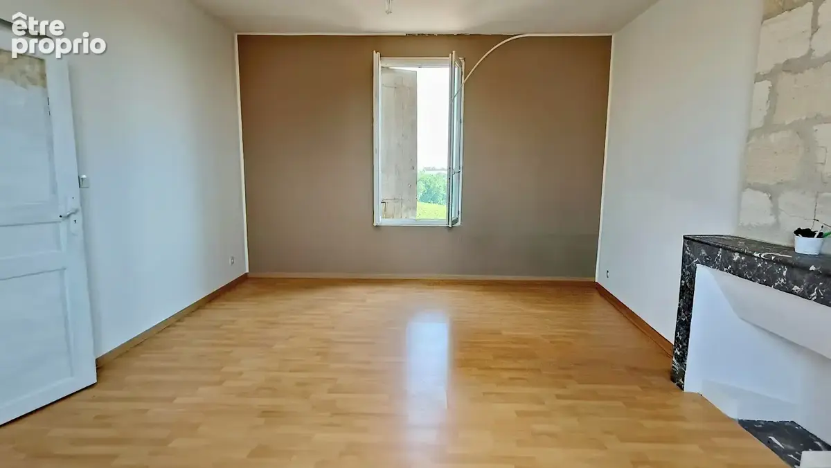 Propriété de caractère   Maison bourgeoise en pierre, dépendances et 2,5 hectares de terrain - photo 23