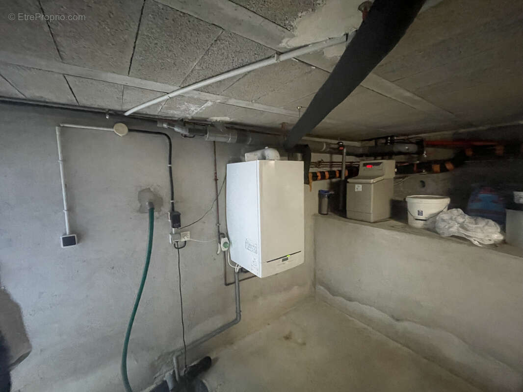 Maison à SAINT-BAUZILLE-DE-LA-SYLVE