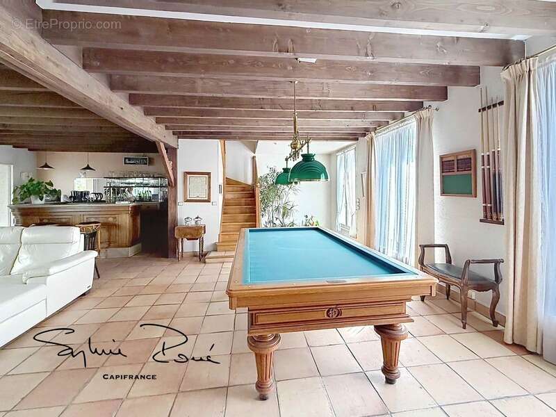 Maison à LES LILAS