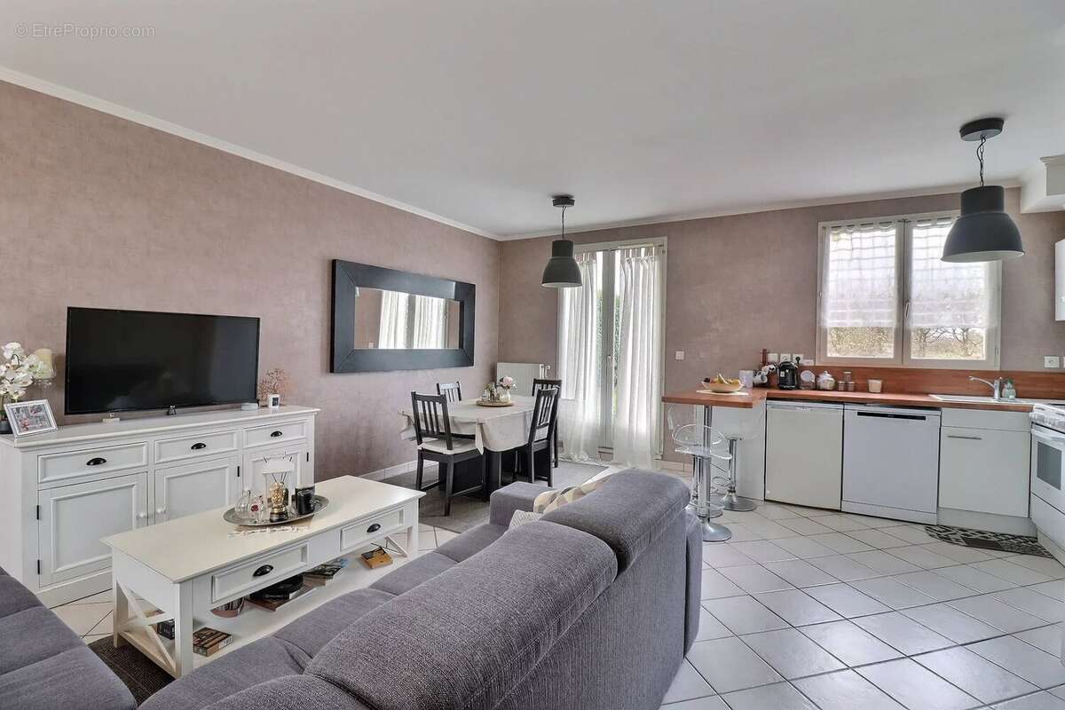 Maison 76 m² à Cires-Les-Mello  - photo 4