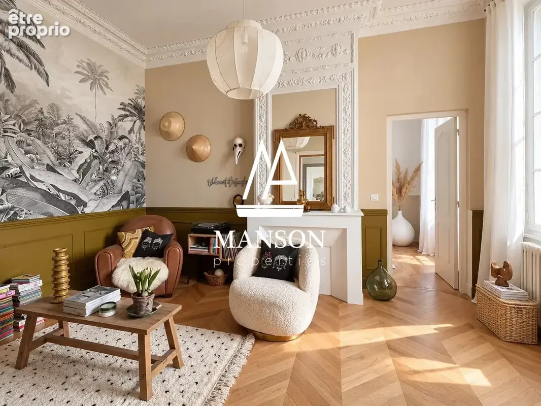 Maison 10 pièces 290 m² à vendre à Bourg (33710) - photo 2