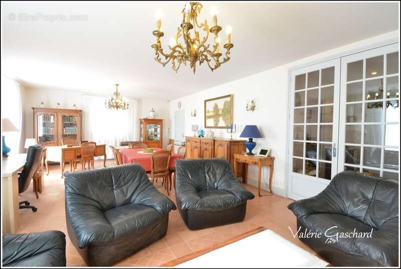 Maison à MOULIN-NEUF