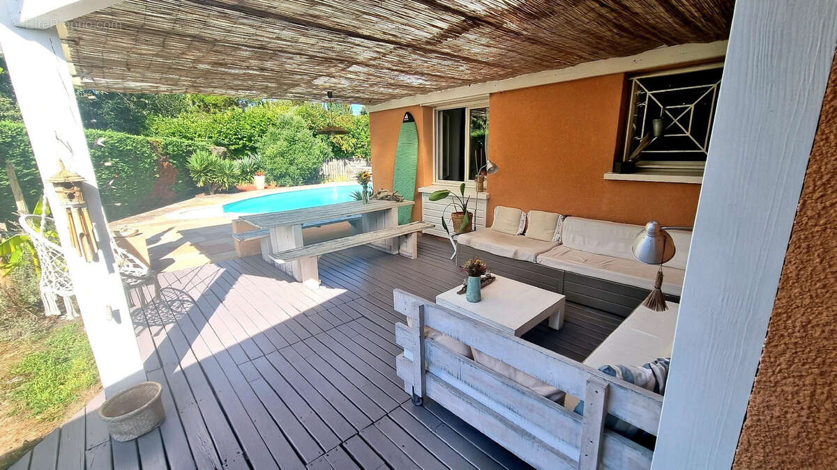 Maison à LIT-ET-MIXE