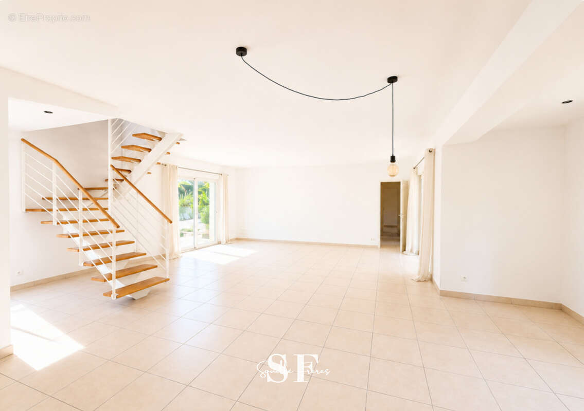Bon encontre - villa de standing avec piscine - photo 5