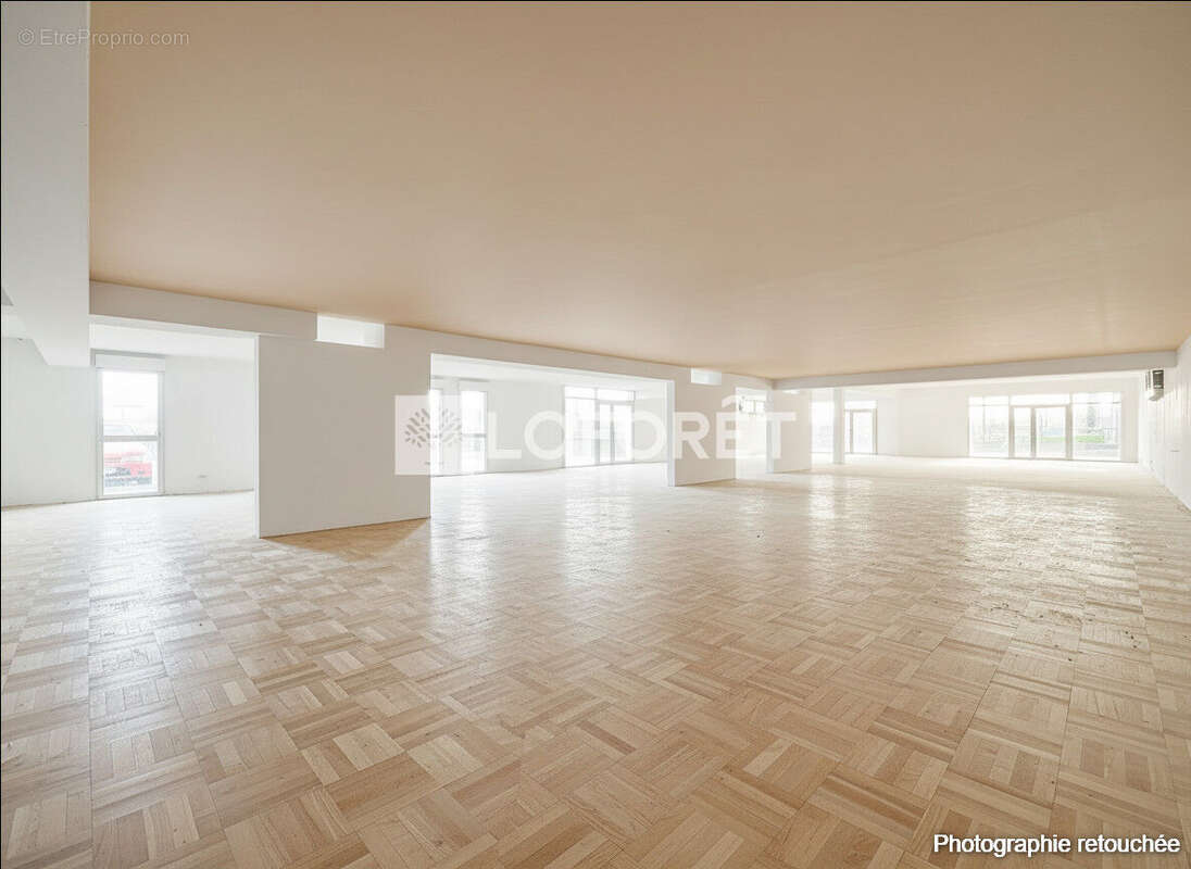 Local commercial ou professionnel 345 m² - ANGERS - photo 5
