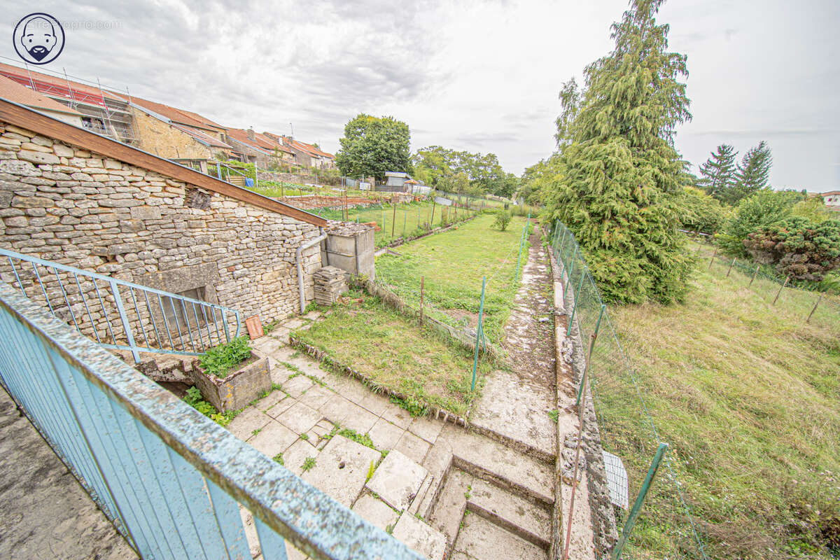 Maison à COUVERTPUIS
