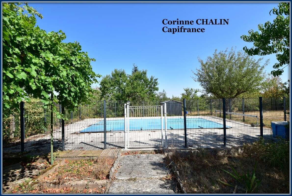 Maison à vendre 6 pièces MONTCOMBROUX LES MINES (03) - photo 11
