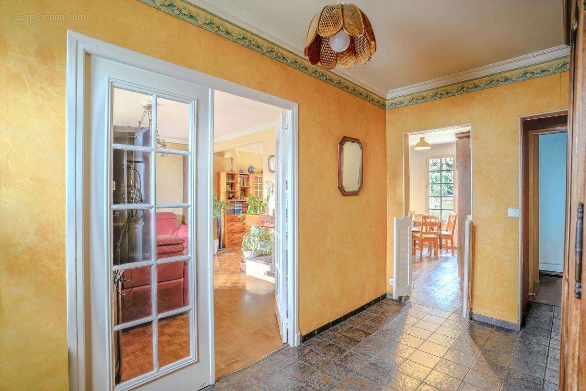 Maison à CHAMBOURCY