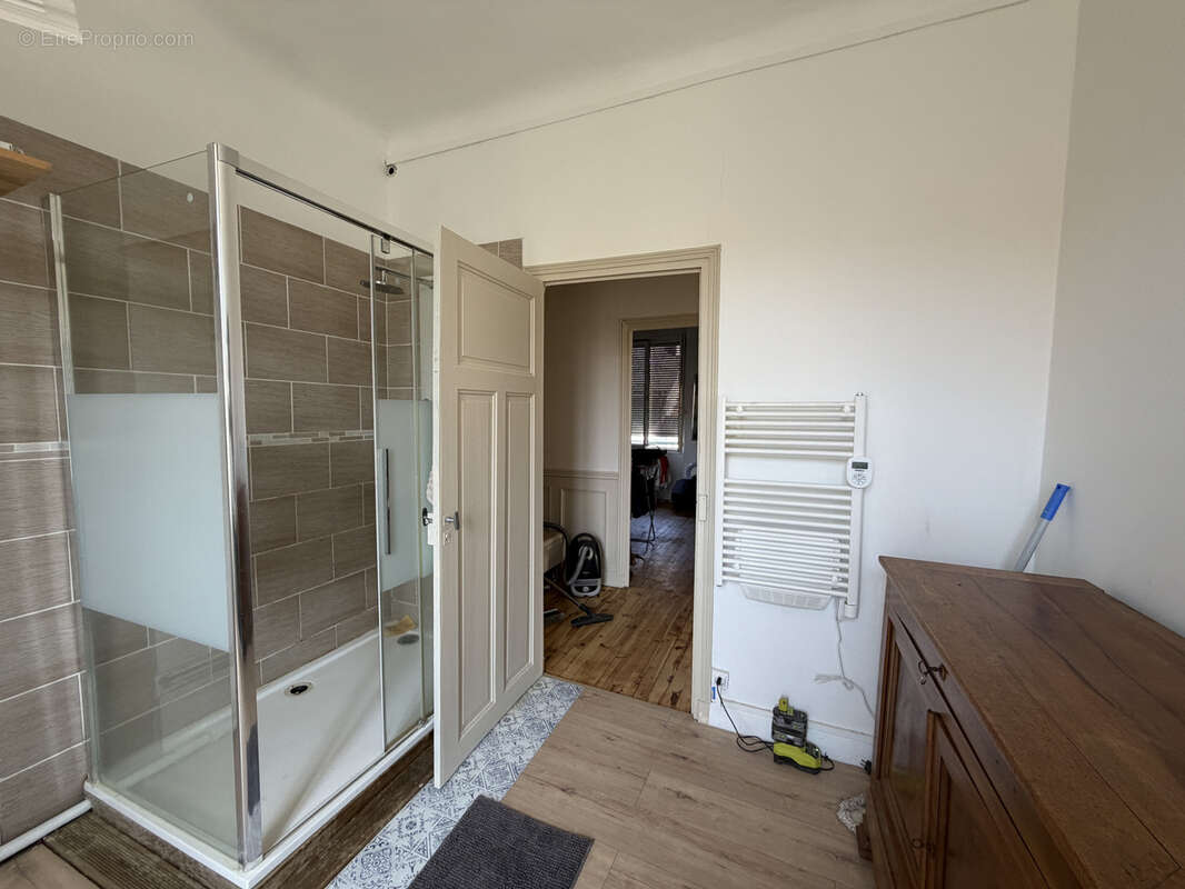 Appartement T4 de 93 m2 Lumineux, 3 chambres - Environnement calme - photo 22