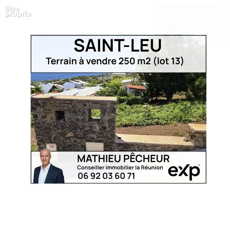 Terrain à SAINT-LEU