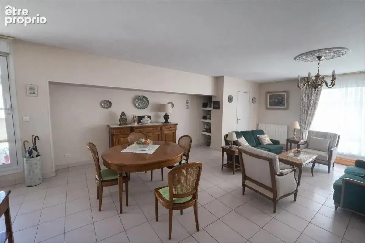 Appartement 132 m² à Reims  - photo 16