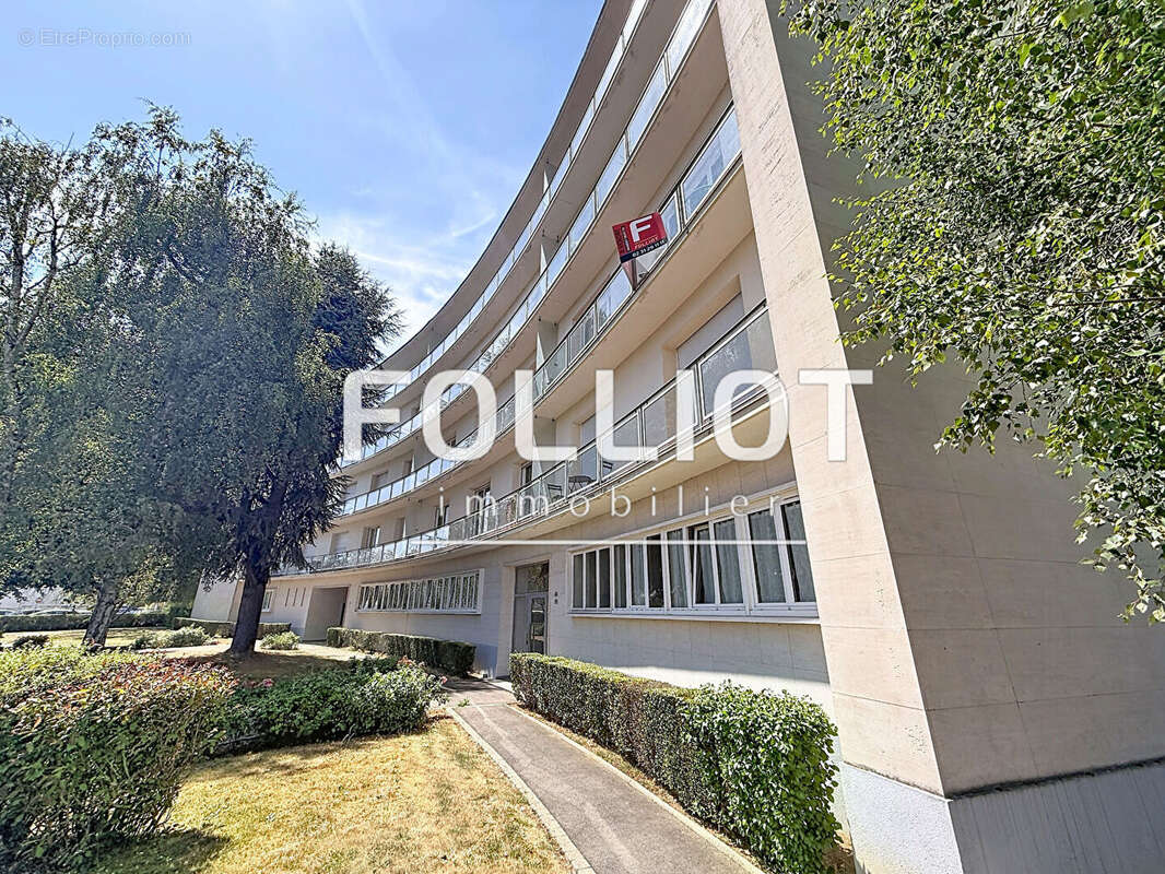A VENDRE Appartement 2 chambres CAEN - parking et cave - photo 6