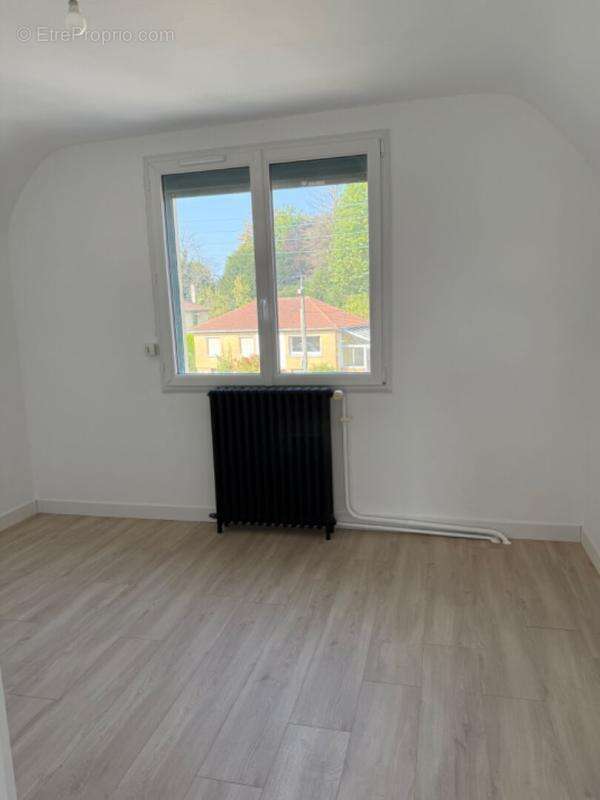 Maison à BOIS-GUILLAUME