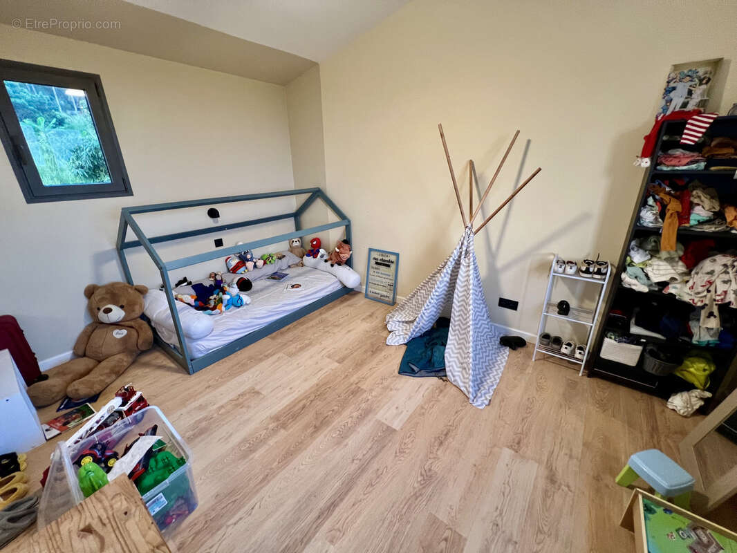 Maison à SAINT-PIERRE