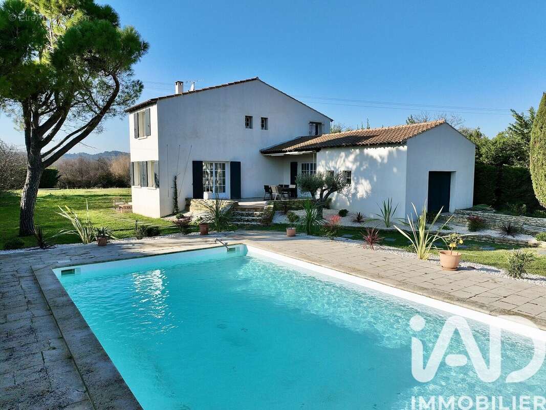 Photo 2 - Maison à JONQUERETTES