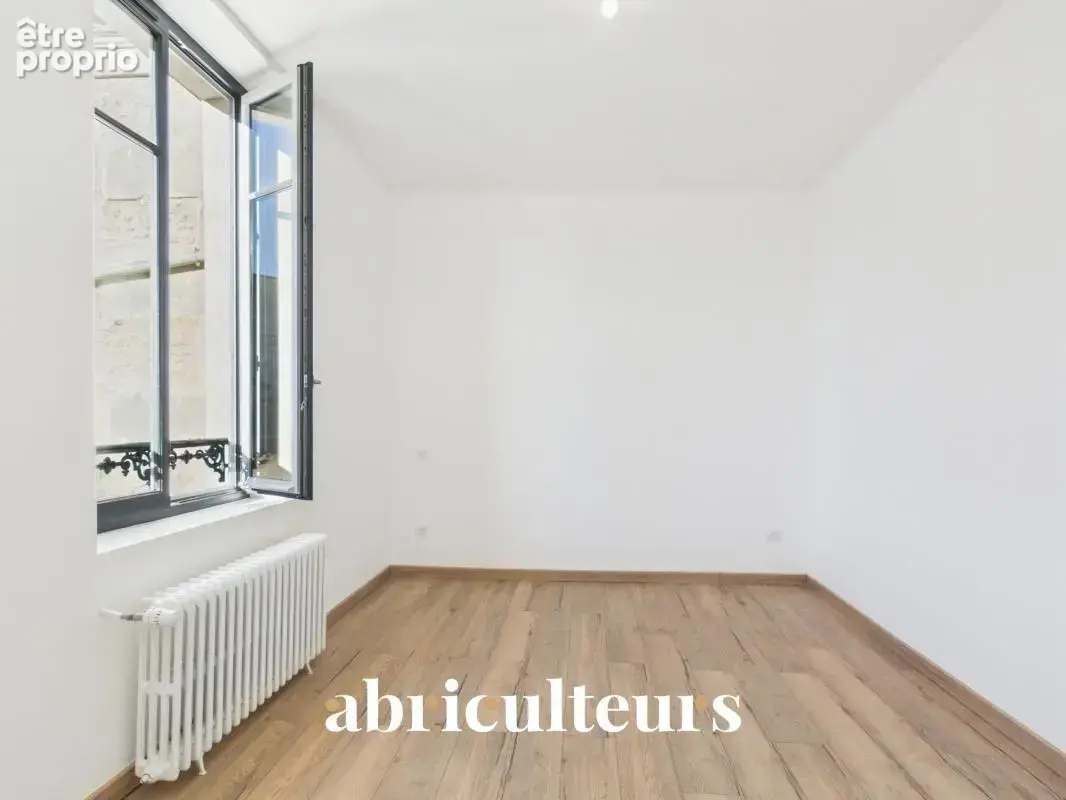Maison avec extérieur et rénovation récente en vente à Cognac 16100 - photo 8