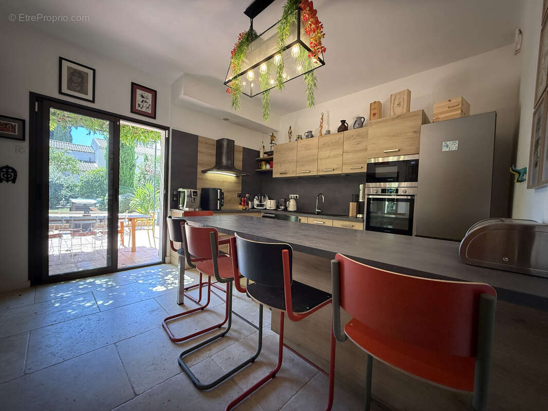 Maison à CAISSARGUES