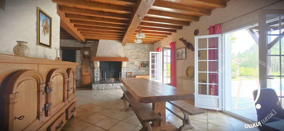 Maison à SAINTE-MARIE-DE-GOSSE