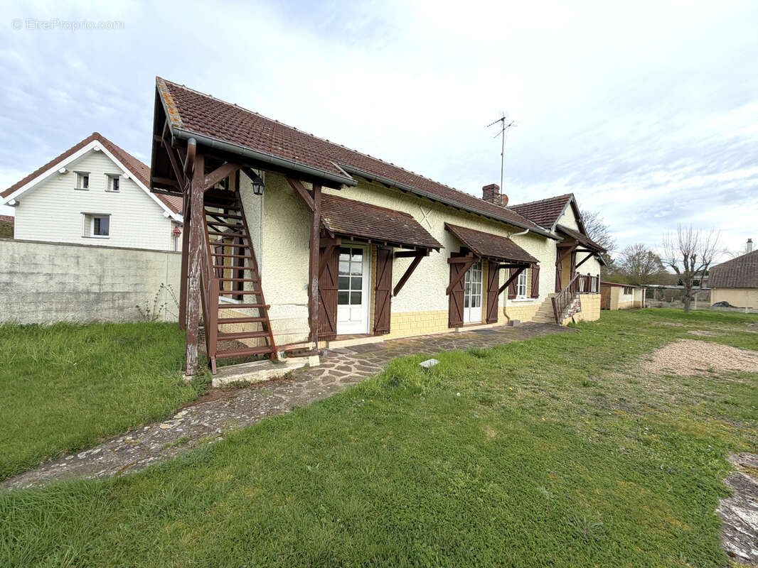 Maison à ANET