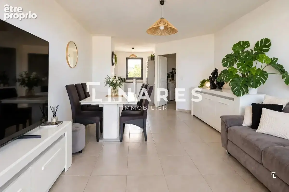 LA NATIVITE - Appartement T3 de 70 m2 - Terrasse de 30m2 - Garage - 13100 AIX - photo 8