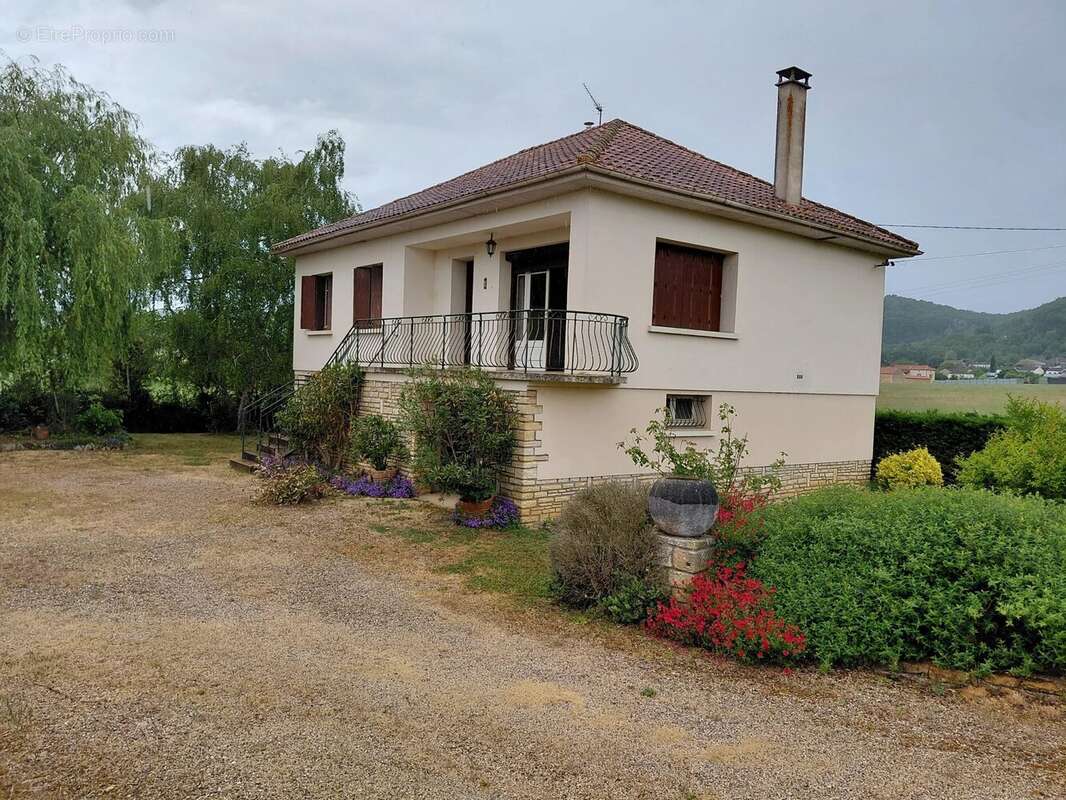 Maison à DURAVEL