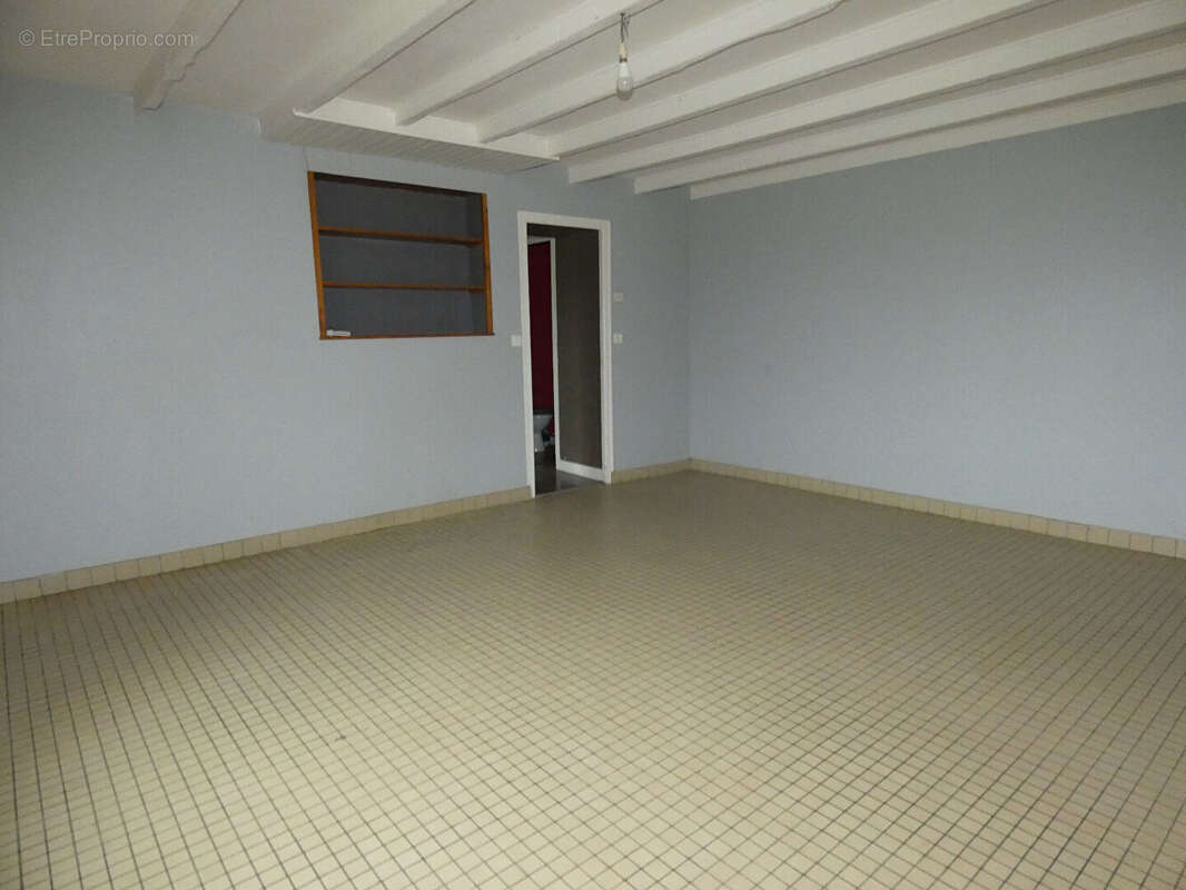 Maison à SAINT-HILAIRE-DU-HARCOUET