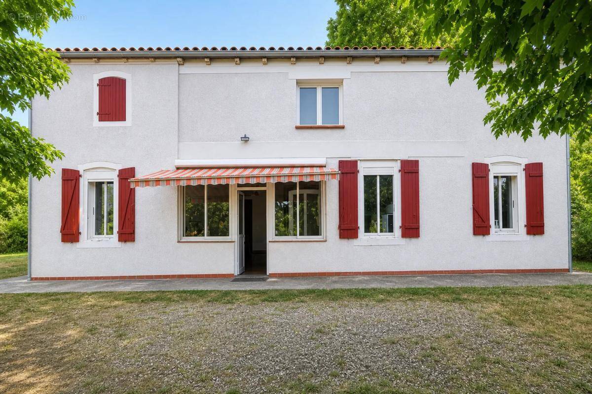 Maison à CASTELSARRASIN