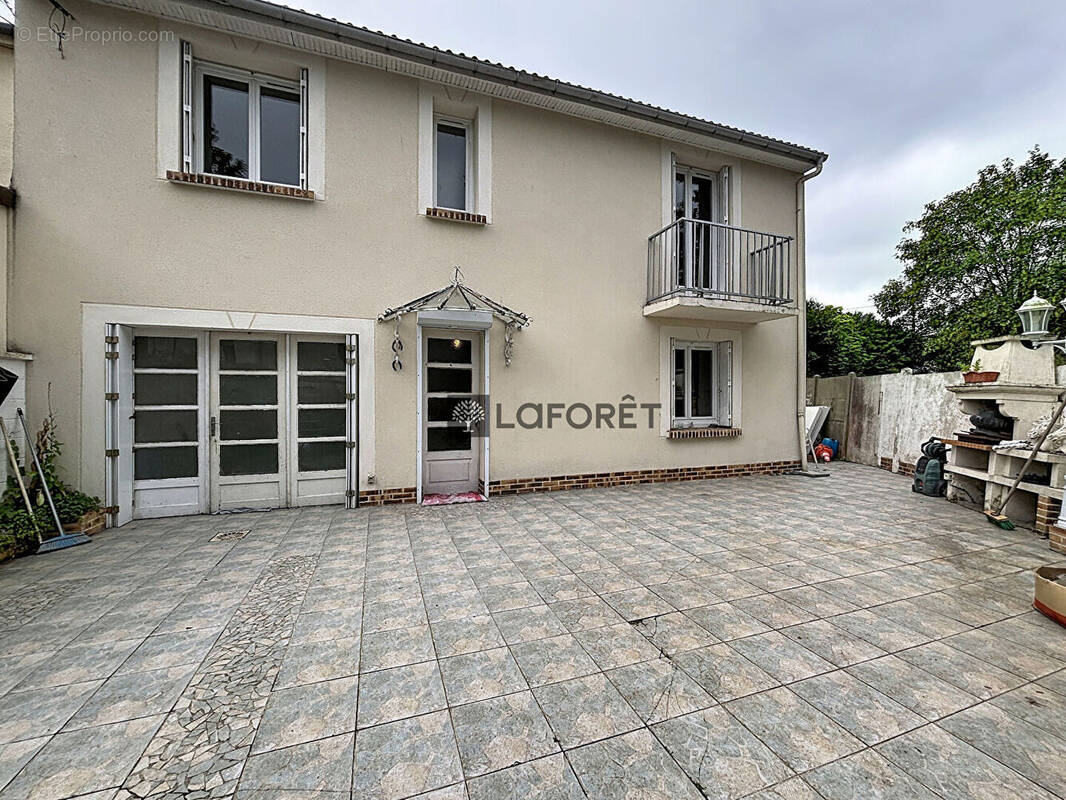 Maison à LE PETIT-QUEVILLY